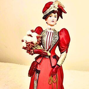 1997 Mrs. Albee Figurine / Statue in Box– 10 Inch – Avon President’s Club